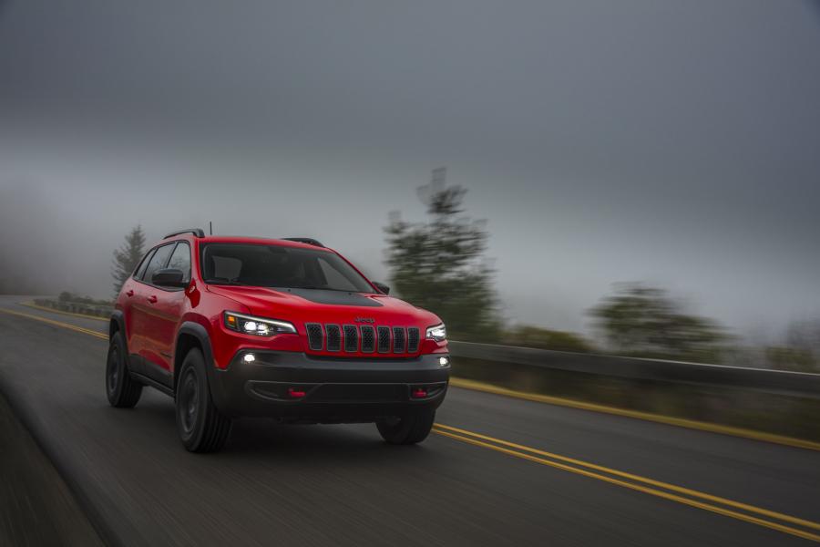  Jeep Cherokee Trailhawk (KL) 2018 года  (NA) (фото 30 из 49)